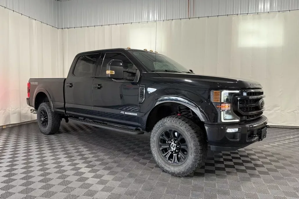 2021 Ford F-250 photo 1
