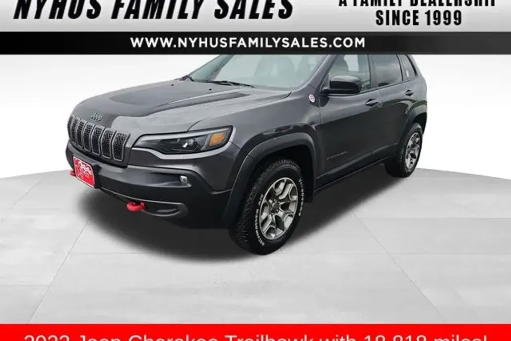 2022 Jeep Cherokee Trailhawk photo 1