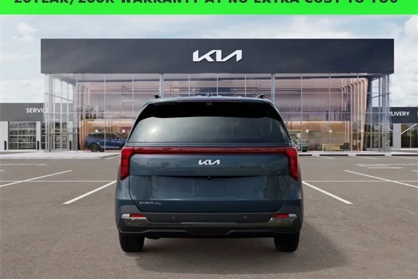 2026 Kia Carnival SX photo 1