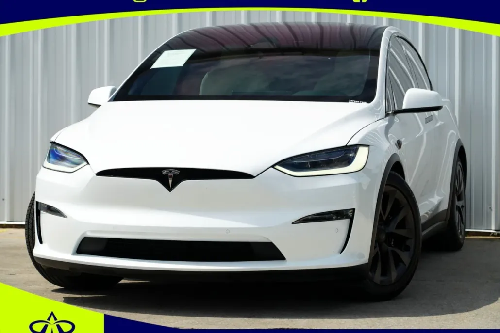 2023 Tesla Model X Standard Range photo 1