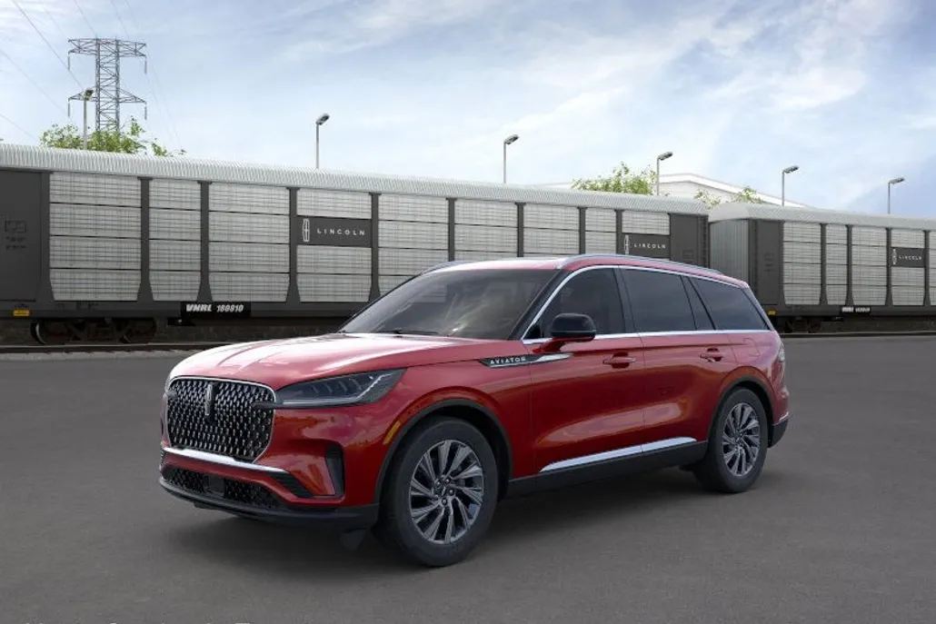 2025 Lincoln Aviator Premiere photo 1