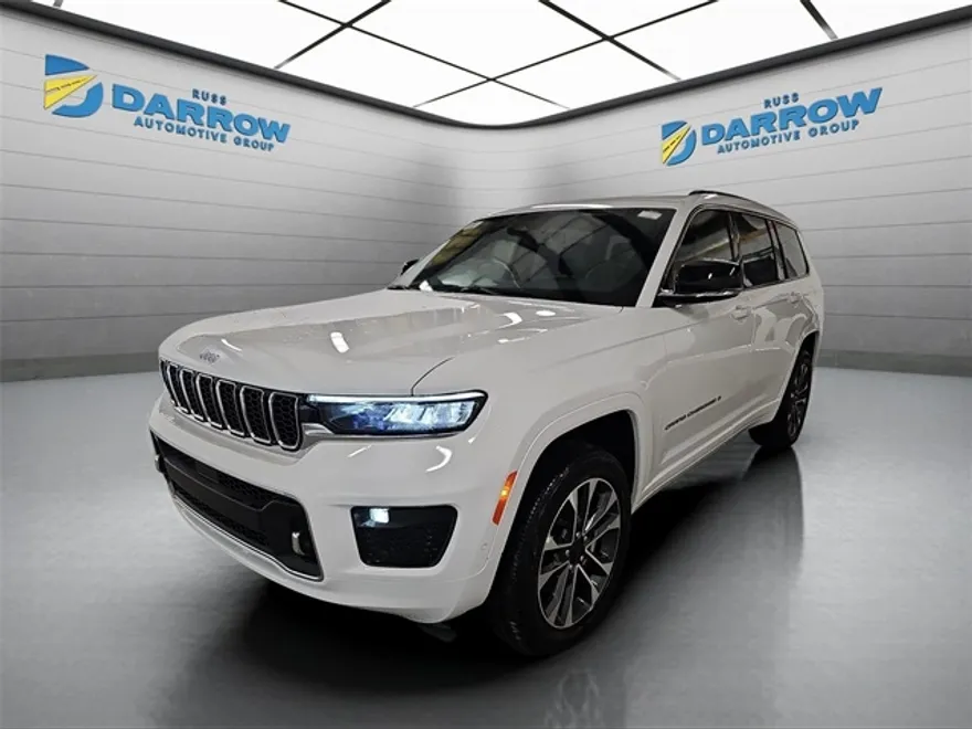 2025 Jeep Grand Cherokee Overland photo 1