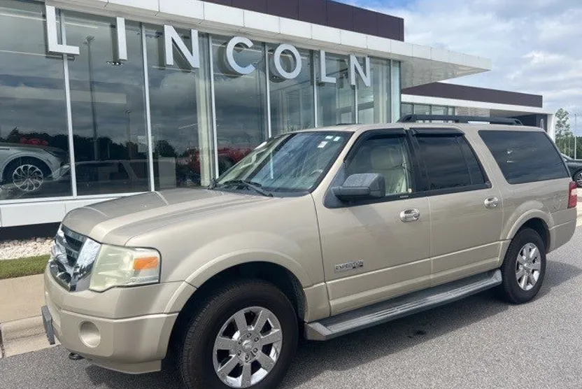 2008 Ford Expedition EL XLT photo 1