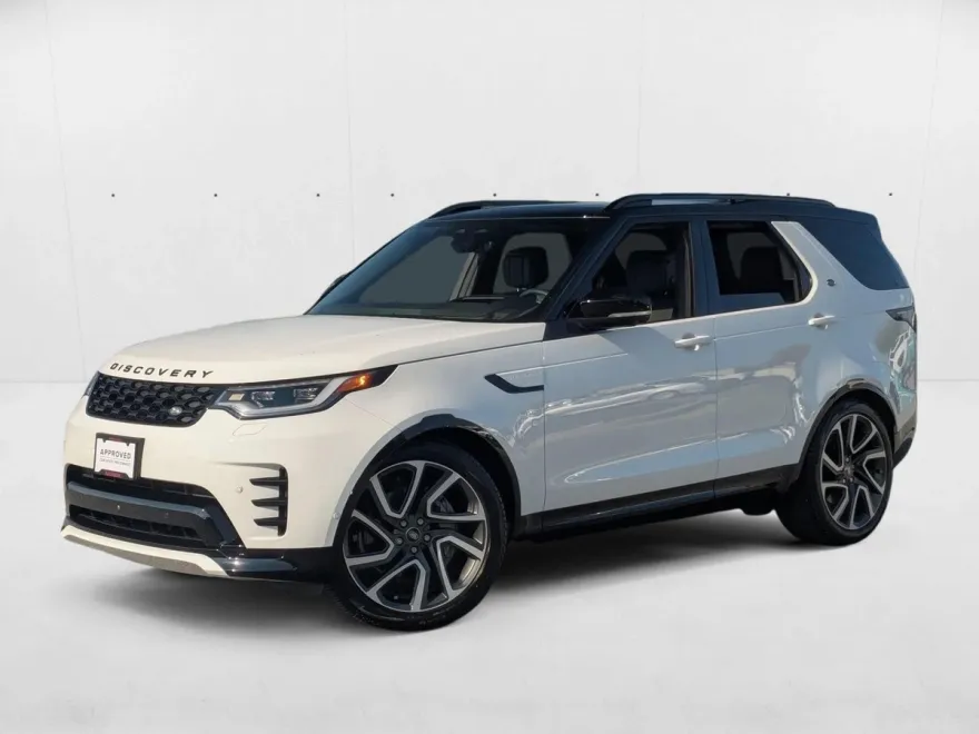 2024 Land Rover Discovery P300 Dynamic SE photo 1