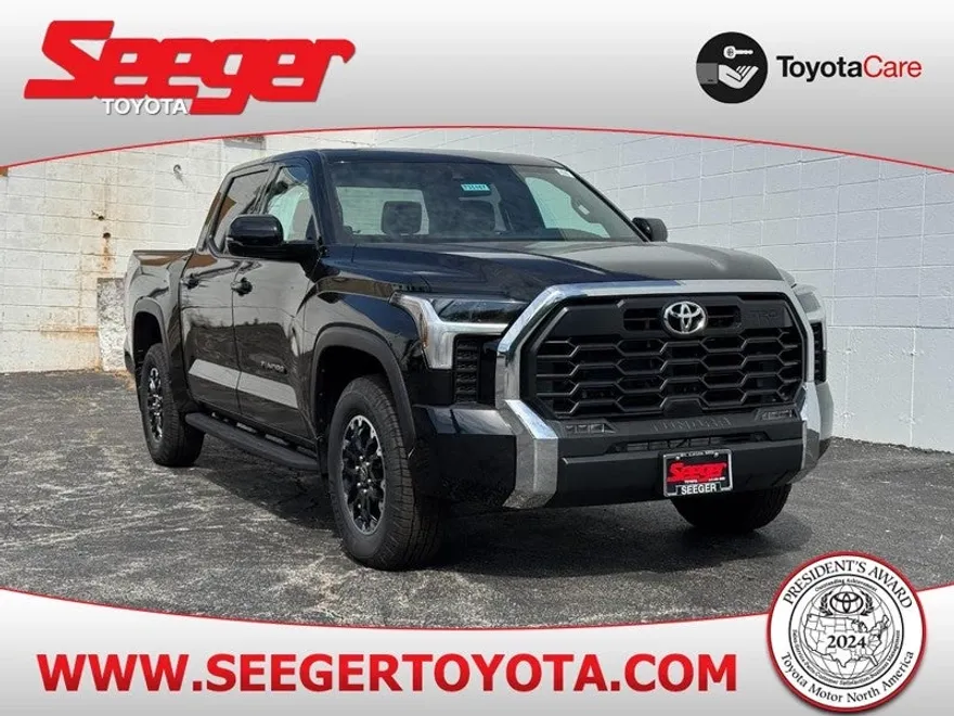 2025 Toyota Tundra SR5 photo 1