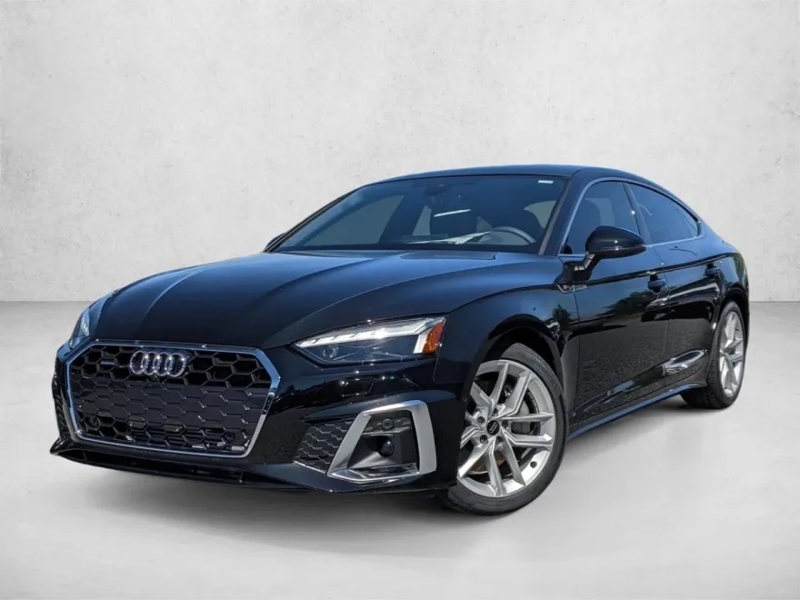 2024 Audi A5 45 S line Prestige photo 1