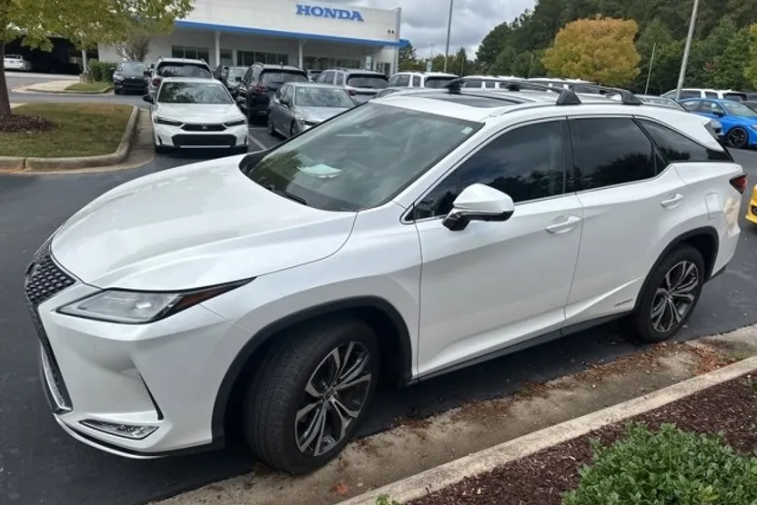 2022 Lexus RX 450hL photo 1
