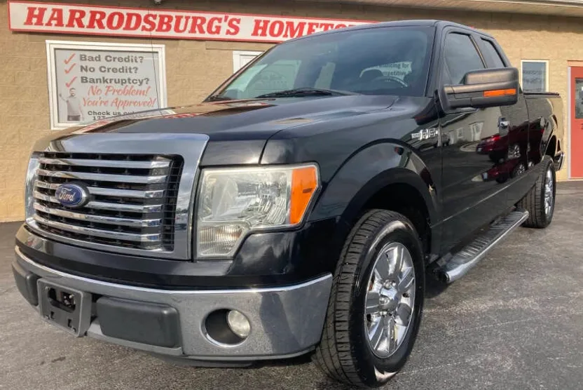 2011 Ford F-150 XLT photo 1