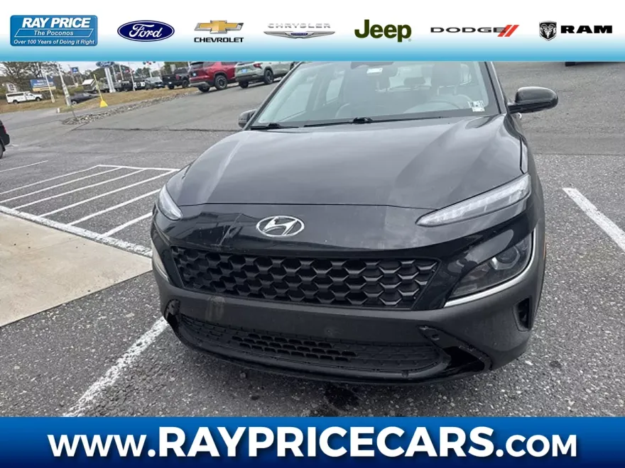 2022 Hyundai Kona SE photo 1