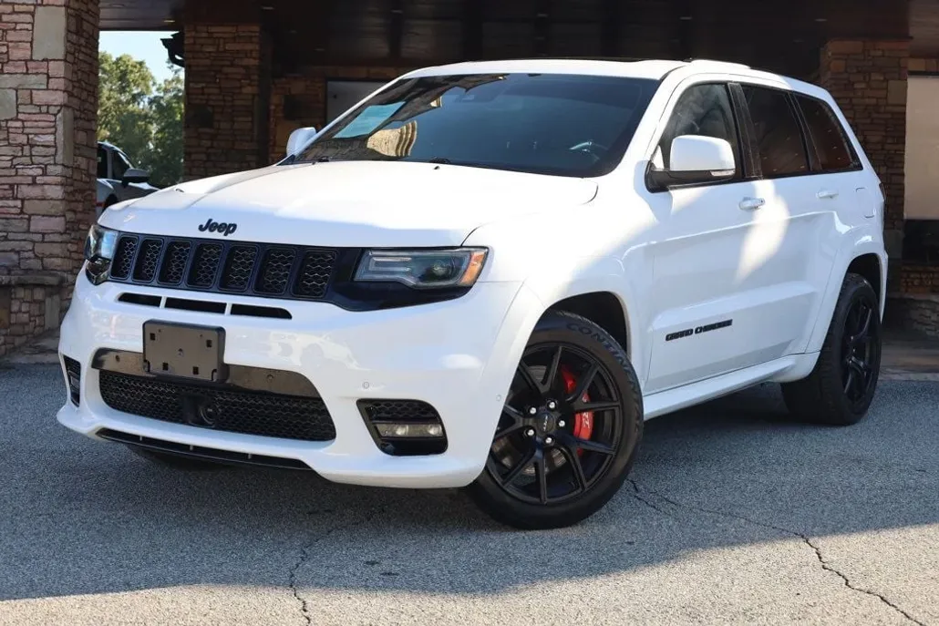 2021 Jeep Grand Cherokee SRT8 photo 1