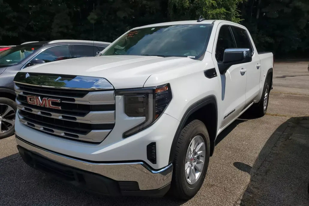2024 Gmc Sierra 1500 SLE photo 1