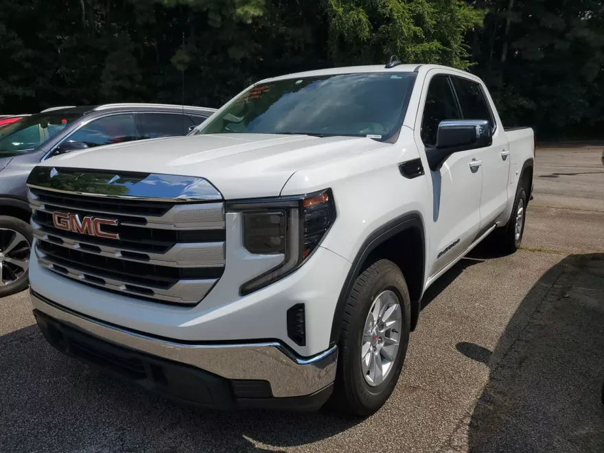2024 Gmc Sierra 1500 SLE photo 1