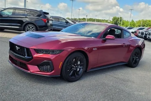 2025 Ford Mustang GT photo 3