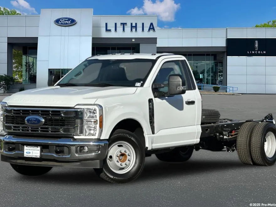 2024 Ford F-350 XL photo 1