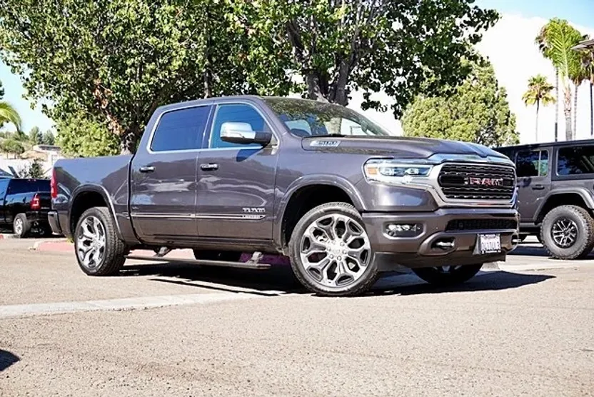 2021 Ram 1500 Limited photo 1