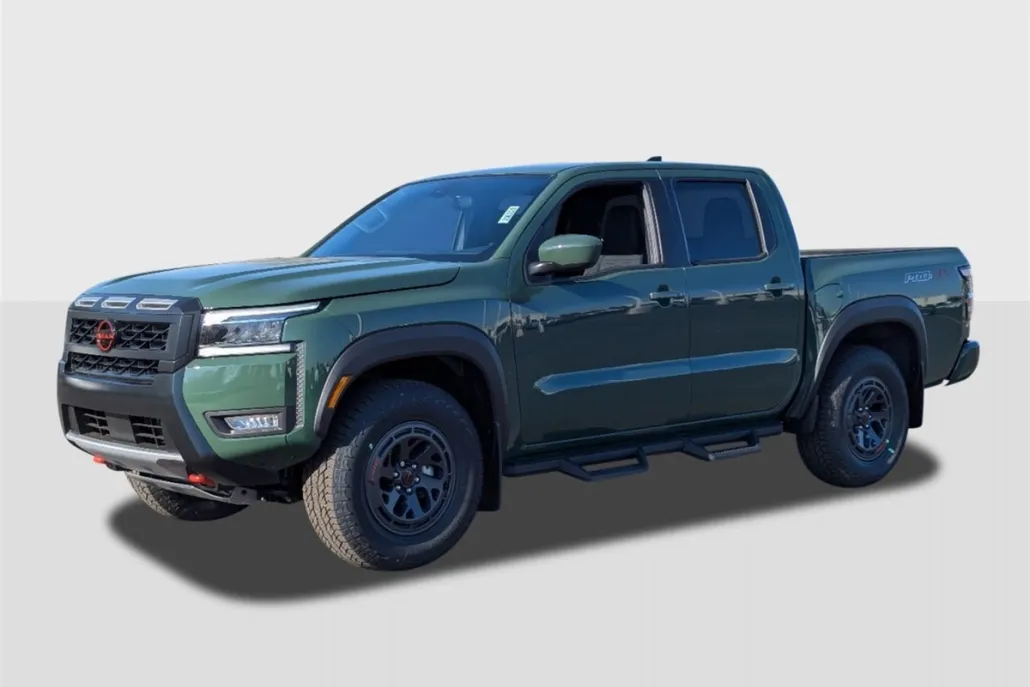 2025 Nissan Frontier PRO-4X photo 1