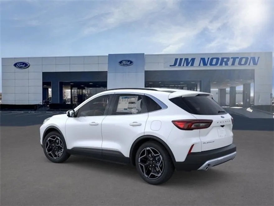 2026 Ford Escape Platinum photo 1