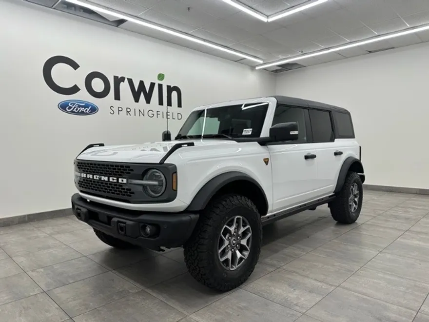 2025 Ford Bronco Badlands photo 1