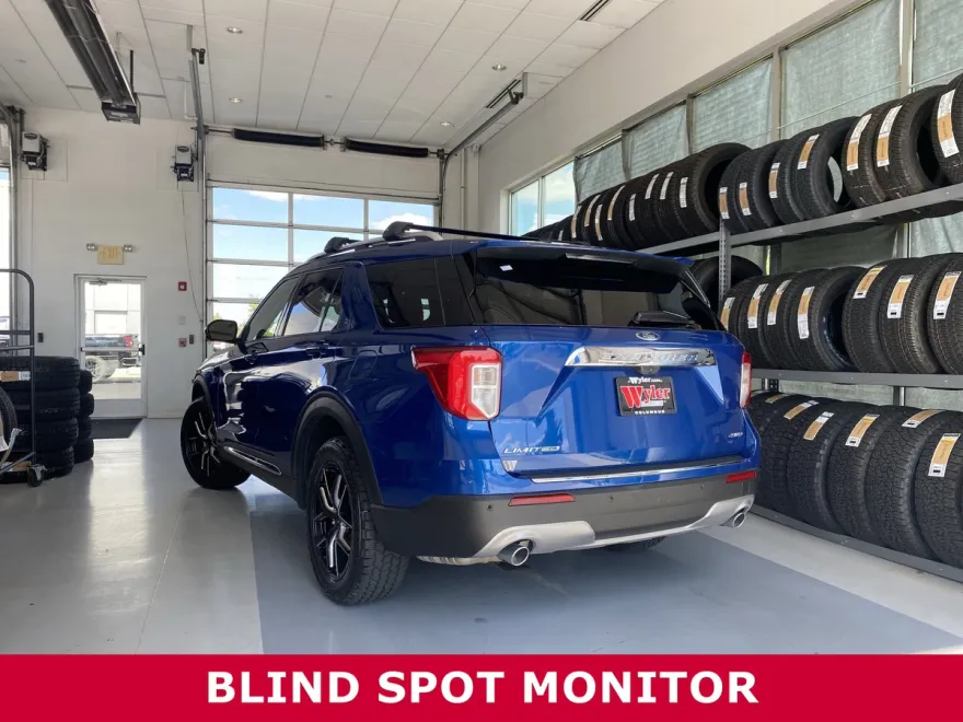 2022 Ford Explorer Limited photo 1