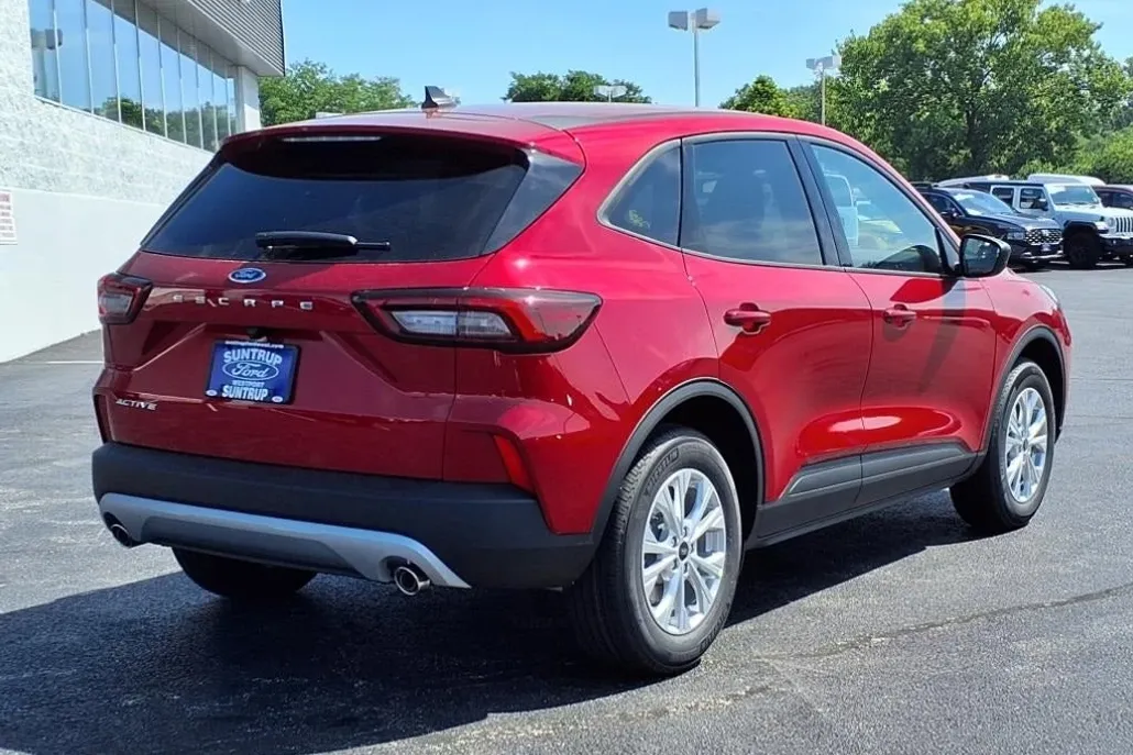 2025 Ford Escape Active photo 1
