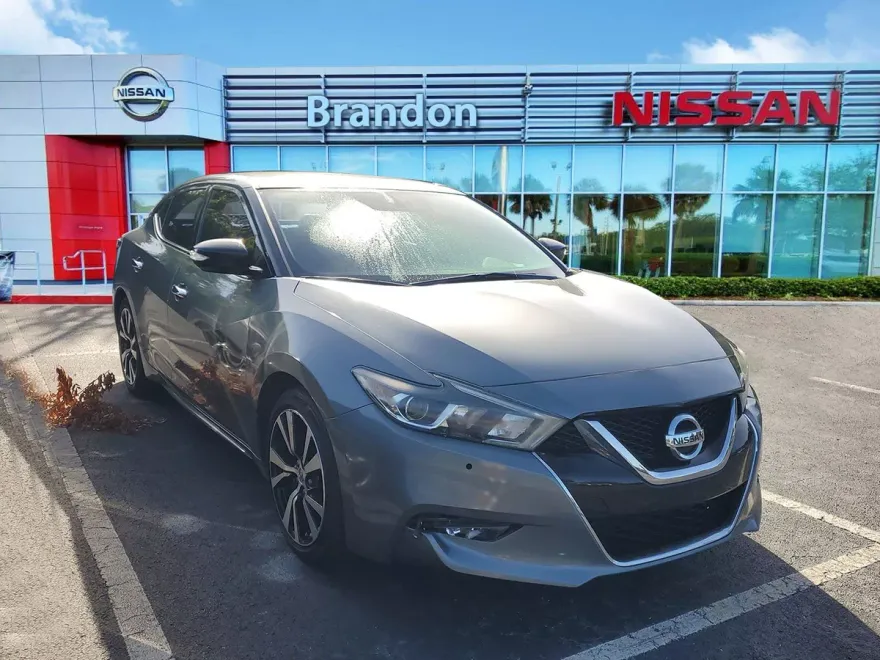 2018 Nissan Maxima SV photo 1