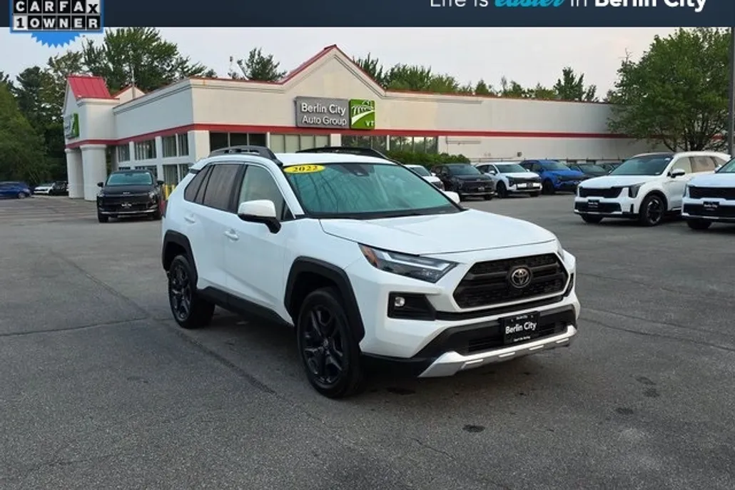 2022 Toyota RAV4 Adventure photo 1