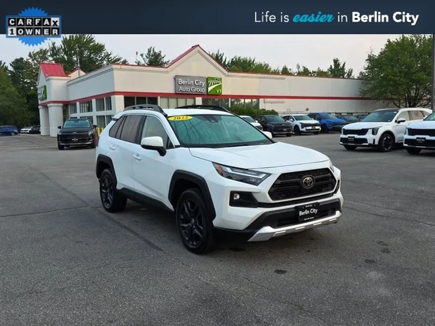 2022 Toyota RAV4 Adventure photo 1