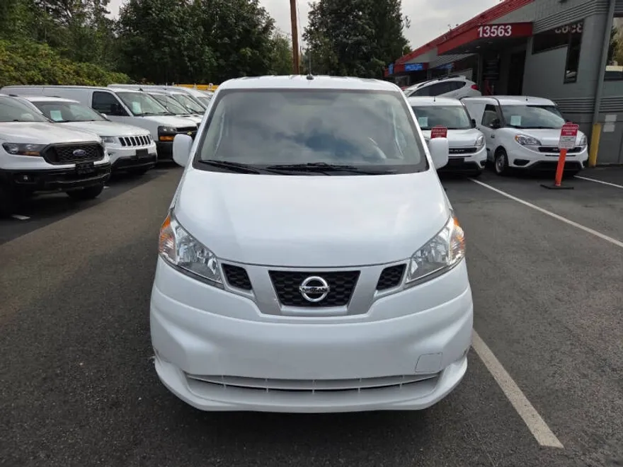 2021 Nissan NV200 SV photo 1