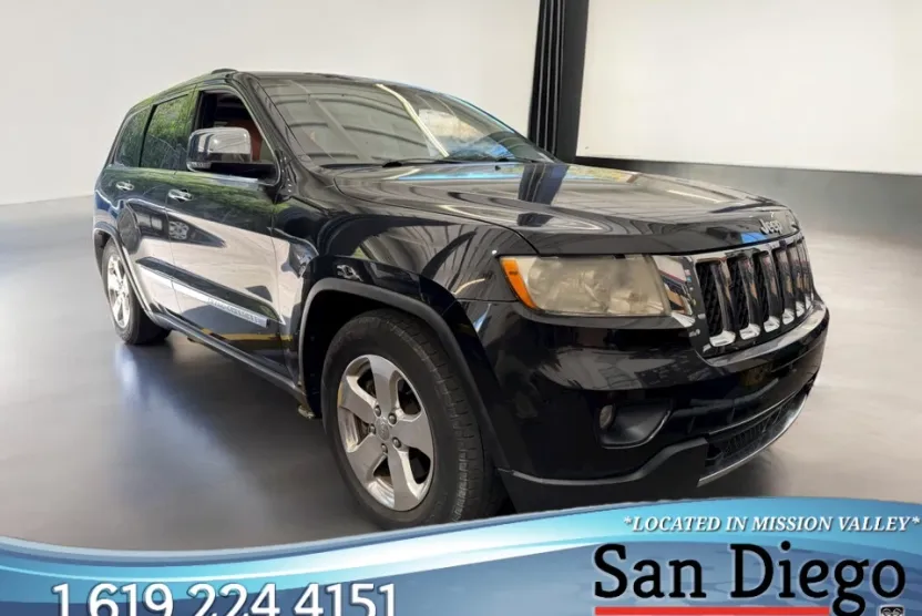 2012 Jeep Grand Cherokee Overland photo 1