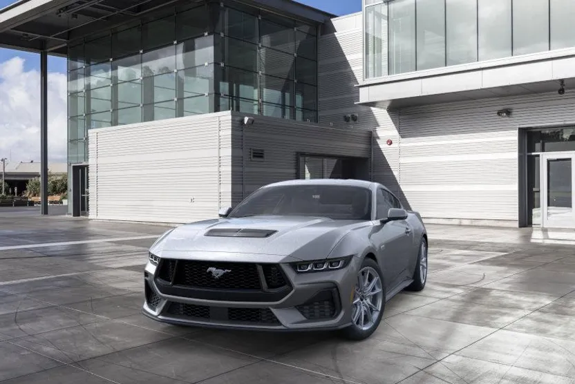 2025 Ford Mustang GT Premium photo 1