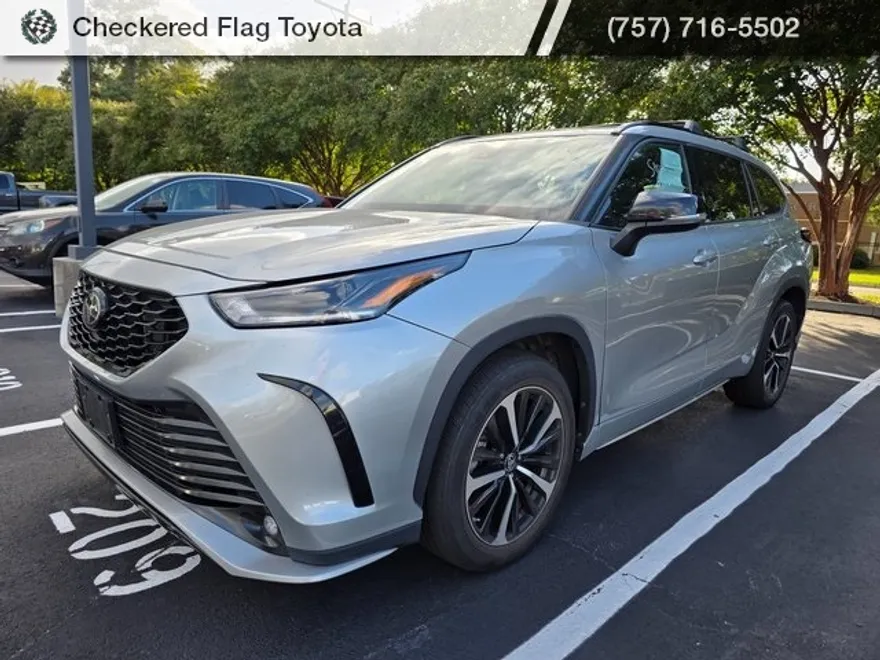 2021 Toyota Highlander XSE photo 1