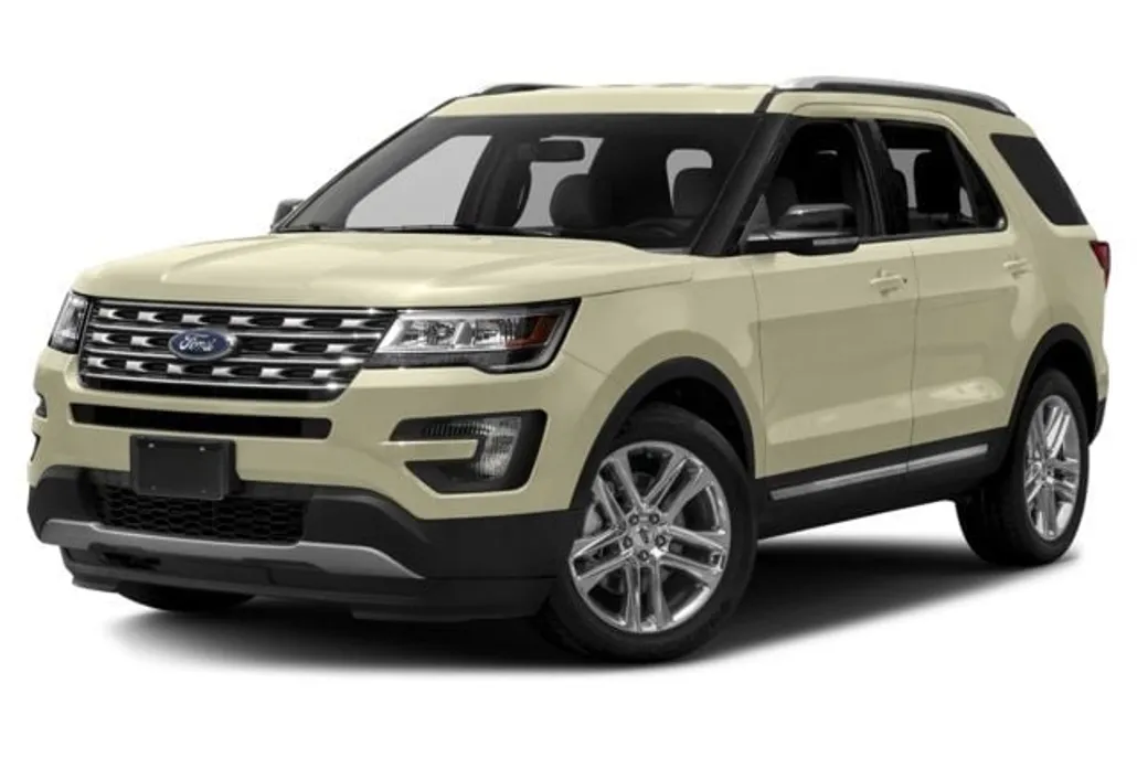 2017 Ford Explorer XLT photo 1