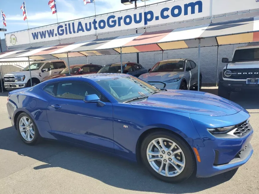 2021 Chevrolet Camaro 1LS photo 1