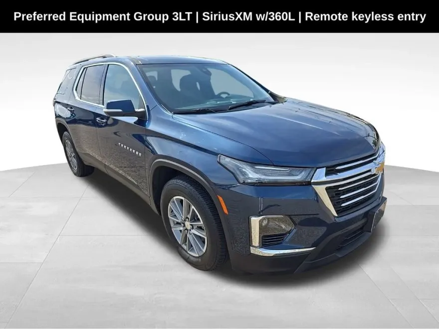 2022 Chevrolet Traverse Leather photo 1
