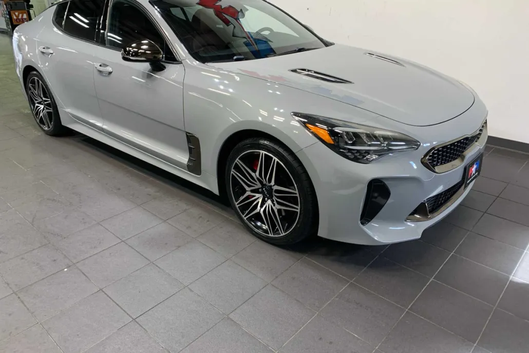 2022 Kia Stinger GT1 photo 1