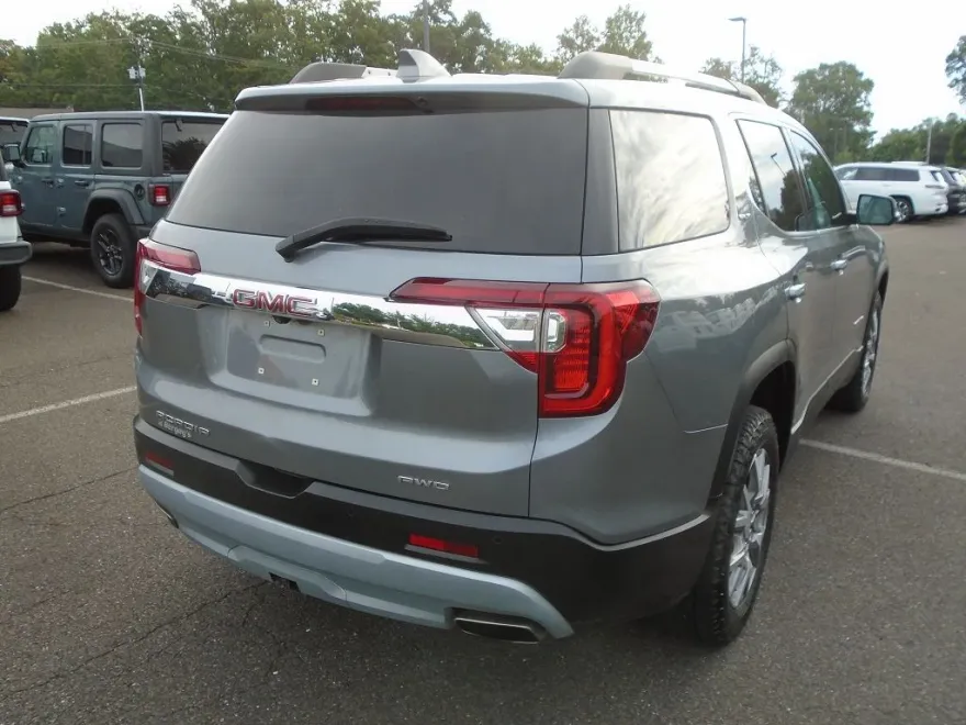 2021 Gmc Acadia SLT photo 1