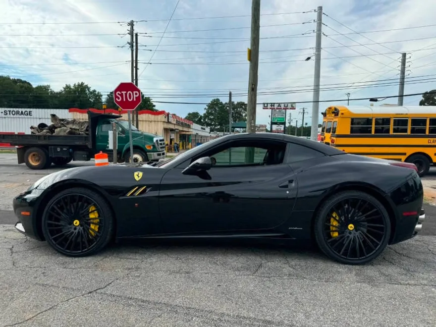 2013 Ferrari California photo 1