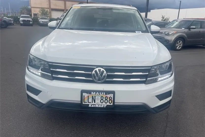 2021 Volkswagen Tiguan SE photo 1