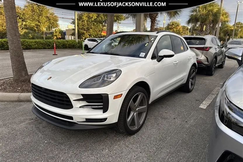 2019 Porsche Macan Base photo 1