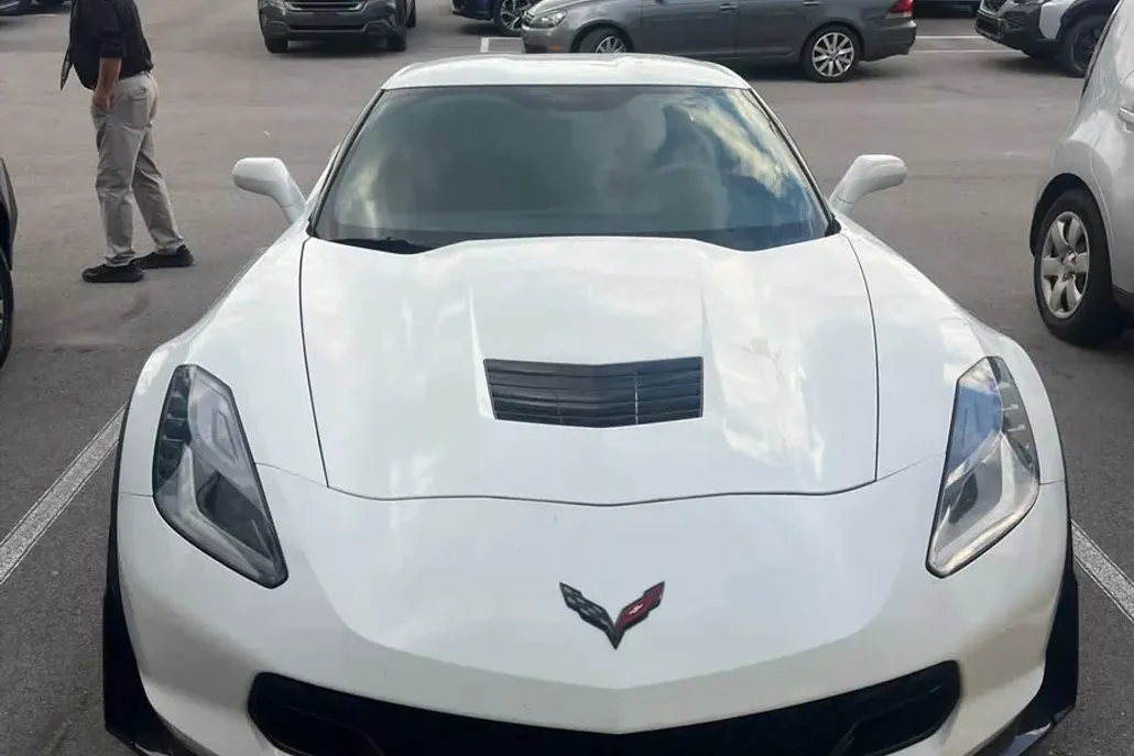 2017 Chevrolet Corvette Grand Sport 1LT photo 1
