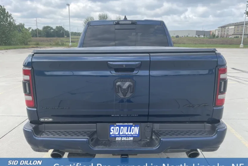 2022 Ram 1500 Limited photo 1