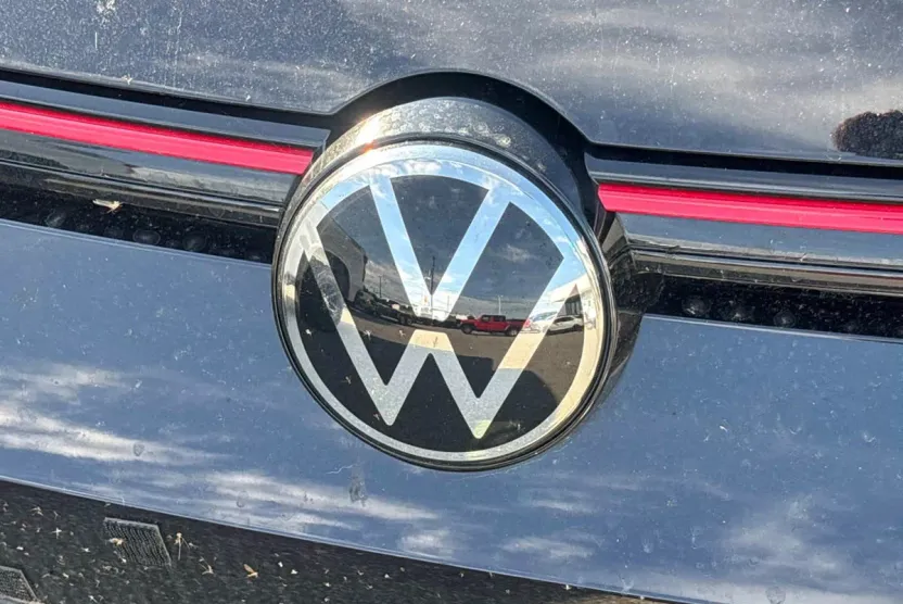 2024 Volkswagen Golf GTI S photo 1