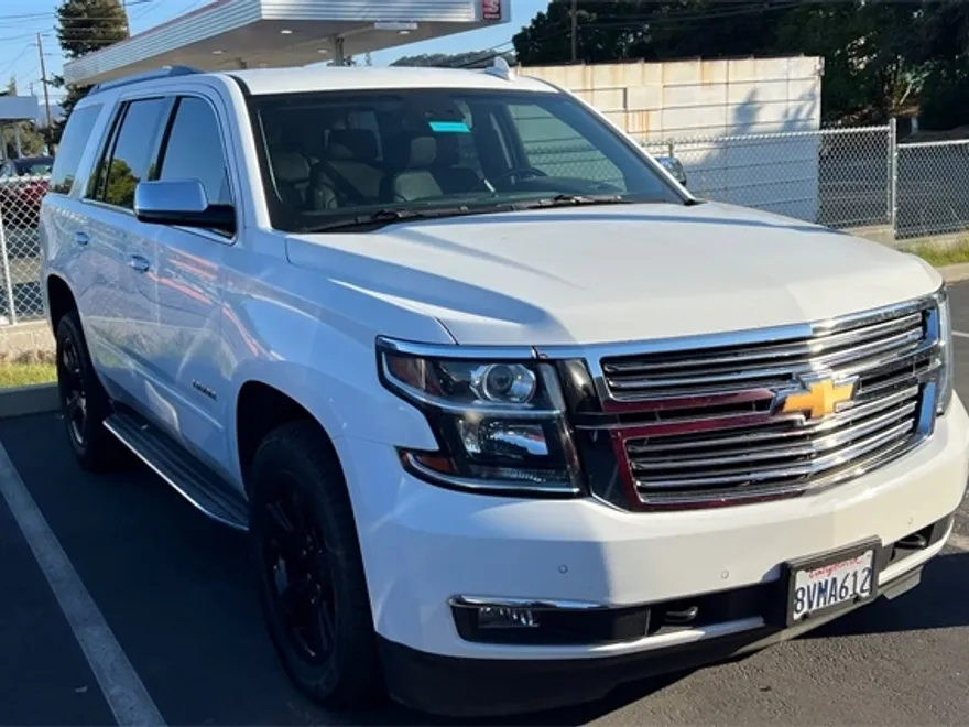2018 Chevrolet Tahoe Premier photo 1
