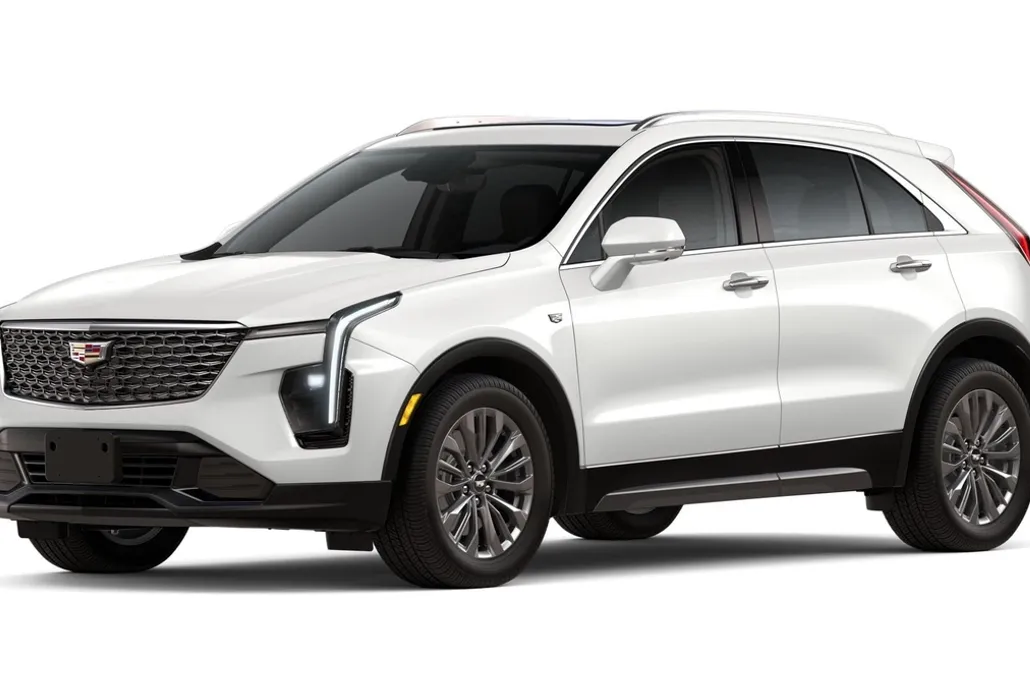 2025 Cadillac XT4 Premium Luxury photo 1