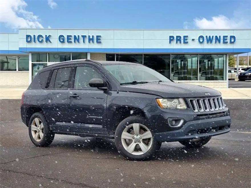 2016 Jeep Compass Sport photo 1