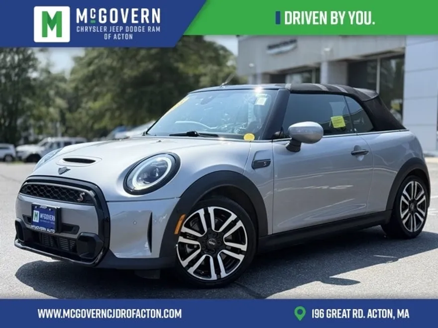 2023 Mini Cooper S Iconic photo 1