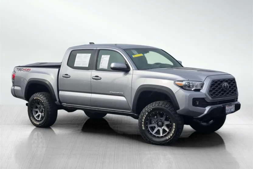 2021 Toyota Tacoma TRD Off-Road photo 1