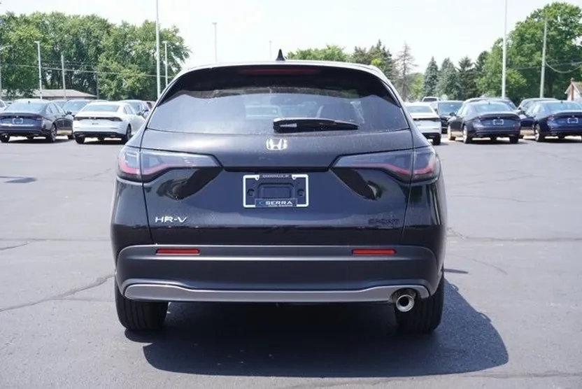 2026 Honda HR-V Sport photo 1
