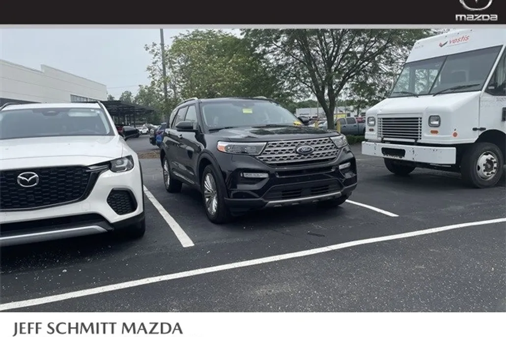 2021 Ford Explorer Limited photo 1