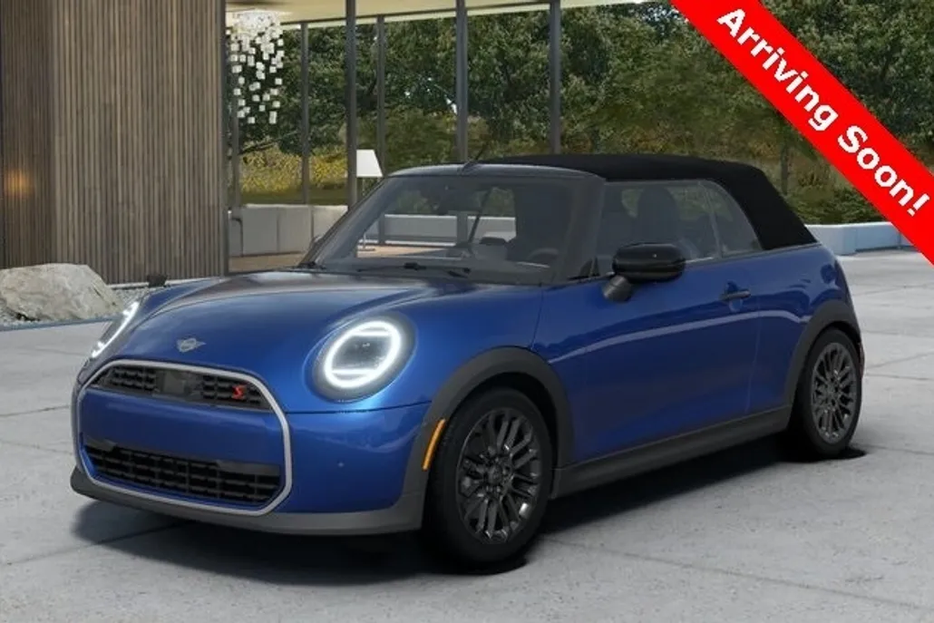 2025 Mini Cooper Convertible Signature photo 1